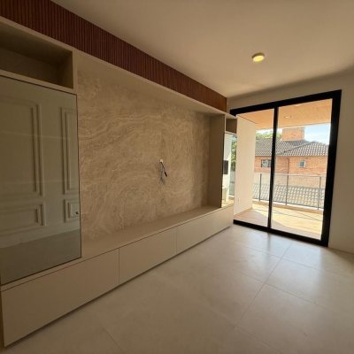 Apartamentos com 92m², 2 quartos (sendo 2 suítes), 2 garagens, no bairro Santo Antônio De Lisboa em Florianópolis