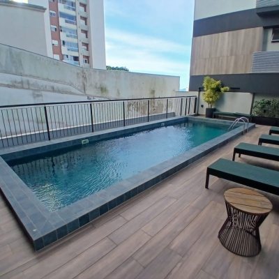 Apartamentos com 45m², 1 quarto, no bairro Estreito em Florianópolis