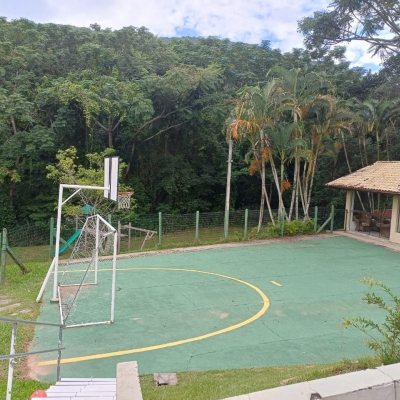 Casa em Condomínio com 200m², 3 quartos, 1 suíte, 2 garagens, no bairro Santo Antônio De Lisboa em Florianópolis