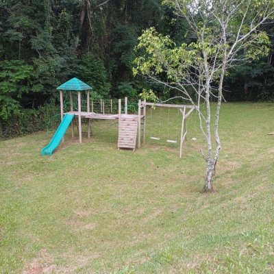 Casa em Condomínio com 200m², 3 quartos, 1 suíte, 2 garagens, no bairro Santo Antônio De Lisboa em Florianópolis