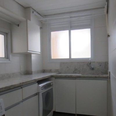 Apartamentos com 156m², 3 quartos, 3 suítes, 2 garagens, no bairro João Paulo em Florianópolis