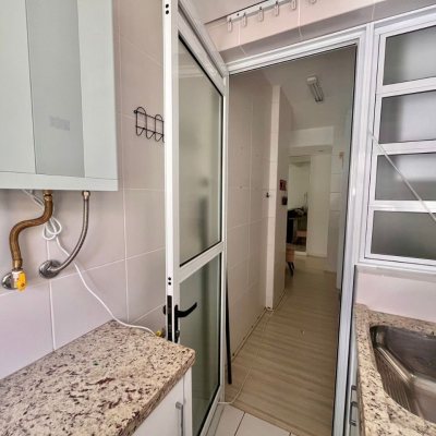 Apartamentos com 75m², 3 quartos, 1 suíte, 1 garagem, no bairro Itacorubi em Florianópolis