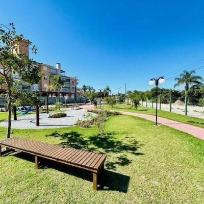 Apartamentos com 75m², 2 quartos, 10 suítes, 1 garagem, no bairro Ingleses do Rio Vermelho em Florianópolis