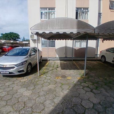 Apartamentos com 53m², 2 quartos, 1 garagem, no bairro Capoeiras em Florianópolis