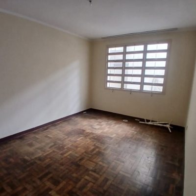 Apartamentos com 93m², 3 quartos, no bairro Centro em Florianópolis