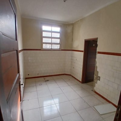 Apartamentos com 93m², 3 quartos, no bairro Centro em Florianópolis