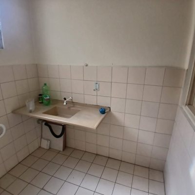 Apartamentos com 93m², 3 quartos, no bairro Centro em Florianópolis