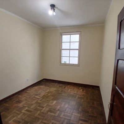 Apartamentos com 93m², 3 quartos, no bairro Centro em Florianópolis