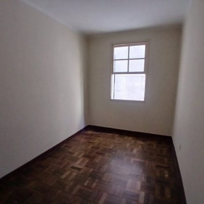 Apartamentos com 93m², 3 quartos, no bairro Centro em Florianópolis
