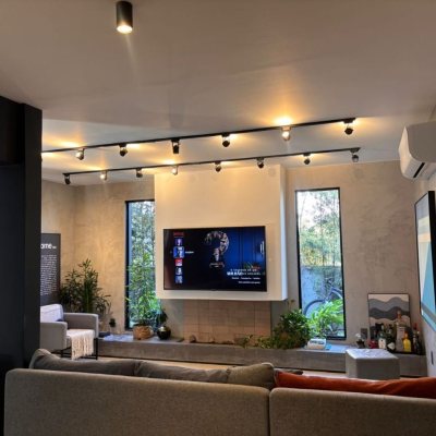 Sobrado Residencial com 315m², 4 quartos, 3 suítes, 4 garagens, no bairro Jurerê Internacional em Floranópolis