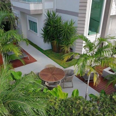 Sobrado Residencial com 199m², 4 quartos, 3 suítes, 2 garagens, no bairro Cachoeira Do Bom Jesus em Florianópolis