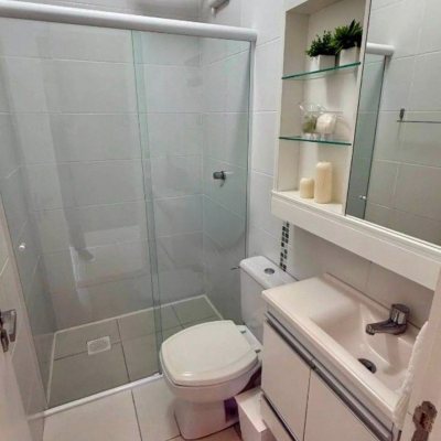 Sobrado Residencial com 199m², 4 quartos, 3 suítes, 2 garagens, no bairro Cachoeira Do Bom Jesus em Florianópolis