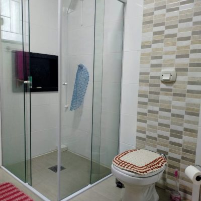 Casa Residencial com 70m², 3 quartos, 1 suíte, 1 garagem, no bairro Ingleses em Florianópolis