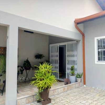 Casa Residencial com 70m², 3 quartos, 1 suíte, 1 garagem, no bairro Ingleses em Florianópolis