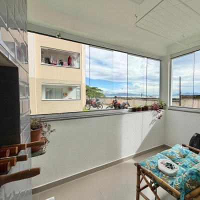 Apartamentos com 58m², 2 quartos, 1 garagem, no bairro Balneário em Florianópolis