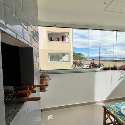 Apartamentos com 58m², 2 quartos, 1 garagem, no bairro Balneário em Florianópolis