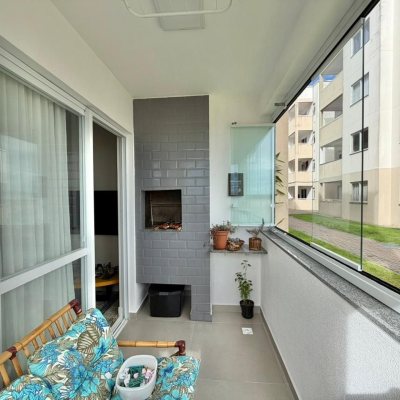 Apartamentos com 58m², 2 quartos, 1 garagem, no bairro Balneário em Florianópolis