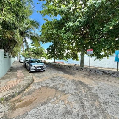 Apartamentos com 58m², 2 quartos, 1 garagem, no bairro Balneário em Florianópolis