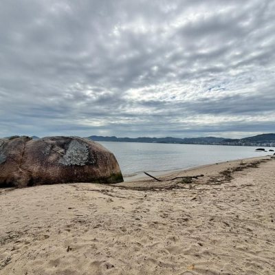 Apartamentos com 58m², 2 quartos, 1 garagem, no bairro Balneário em Florianópolis