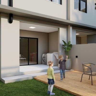 Sobrado Residencial com 133m², 3 quartos, 1 suíte, 2 garagens, no bairro Canasvieiras em Florianópolis