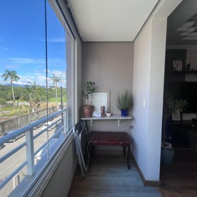 Apartamentos com 153m², 2 quartos, 1 suíte, 1 garagem, no bairro Kobrasol em São José