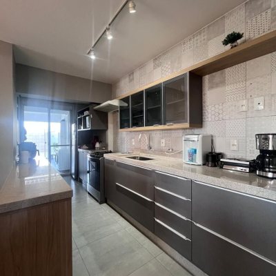 Apartamentos com 153m², 2 quartos, 1 suíte, 1 garagem, no bairro Kobrasol em São José