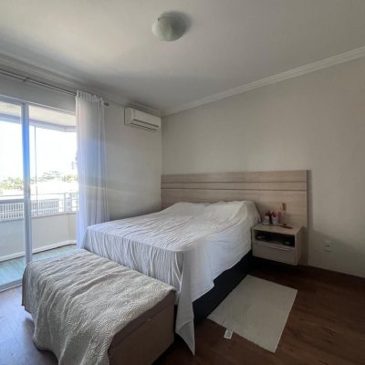Apartamentos com 153m², 2 quartos, 1 suíte, 1 garagem, no bairro Kobrasol em São José