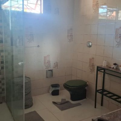 Casa Residencial com 95m², 4 quartos, 1 suíte, 1 garagem, no bairro Centro em Florianópolis