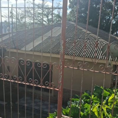 Casa Residencial com 95m², 4 quartos, 1 suíte, 1 garagem, no bairro Centro em Florianópolis