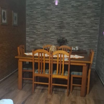 Casa Residencial com 95m², 4 quartos, 1 suíte, 1 garagem, no bairro Centro em Florianópolis