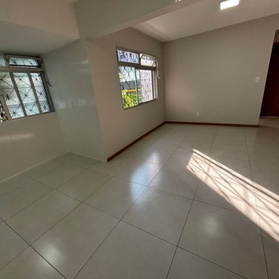 Apartamentos com 43m², 2 quartos, 1 garagem, no bairro Estreito em Florianópolis
