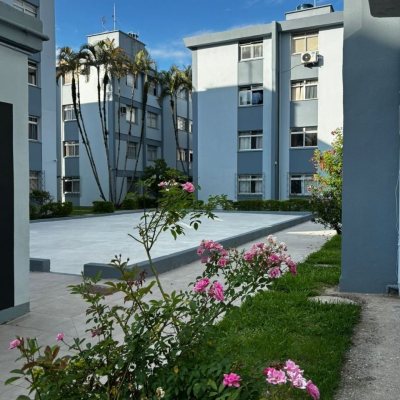 Apartamentos com 43m², 2 quartos, 1 garagem, no bairro Estreito em Florianópolis