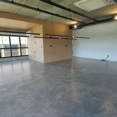 Sala com 136m², 1 garagem, no bairro Campeche em Florianópolis