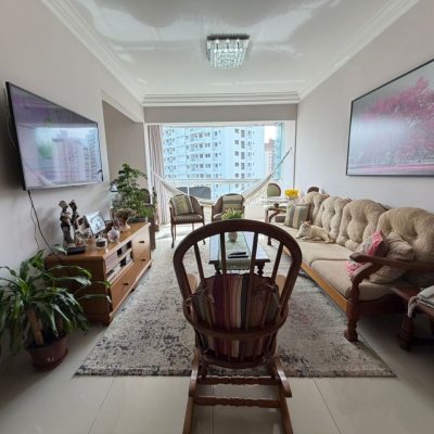 Apartamentos com 119m², 3 quartos, 1 suíte, 1 garagem, no bairro Kobrasol em São José