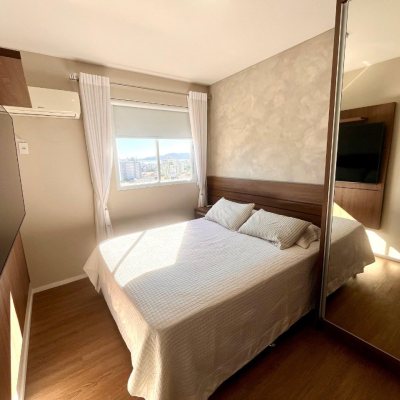 Apartamentos com 57m², 2 quartos, 1 garagem, no bairro Barreiros em São José