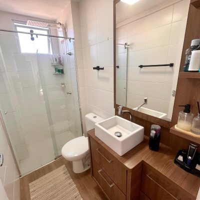 Apartamentos com 57m², 2 quartos, 1 garagem, no bairro Barreiros em São José