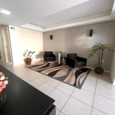 Apartamentos com 57m², 2 quartos, 1 garagem, no bairro Barreiros em São José