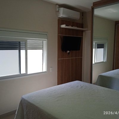 Casa Residencial com 194m², 3 quartos, 1 suíte, 3 garagens, no bairro Barra Do Aririú em Palhoça