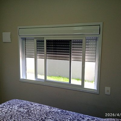 Casa Residencial com 194m², 3 quartos, 1 suíte, 3 garagens, no bairro Barra Do Aririú em Palhoça