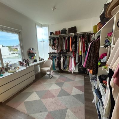 Casa Residencial com 278m², 5 quartos, 2 suítes, 4 garagens, no bairro Campeche em Florianópolis