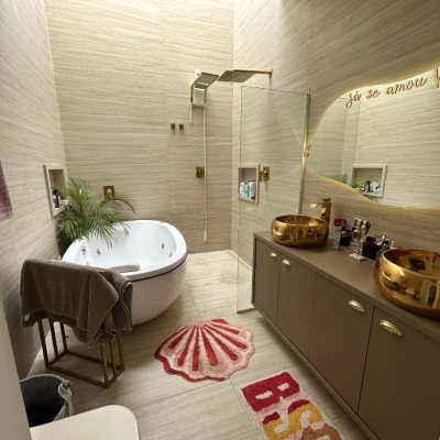 Casa Residencial com 278m², 5 quartos, 2 suítes, 4 garagens, no bairro Campeche em Florianópolis