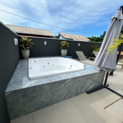 Casa Residencial com 278m², 5 quartos, 2 suítes, 4 garagens, no bairro Campeche em Florianópolis