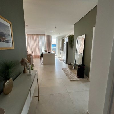 Casa Residencial com 278m², 5 quartos, 2 suítes, 4 garagens, no bairro Campeche em Florianópolis