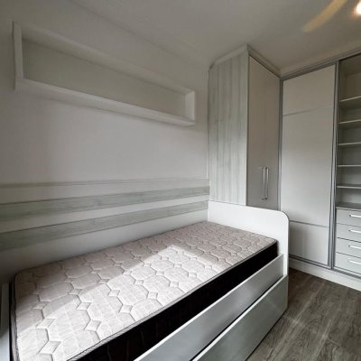 Apartamentos com 85m², 3 quartos (sendo 1 suíte), 2 garagens, no bairro Coqueiros em Florianópolis