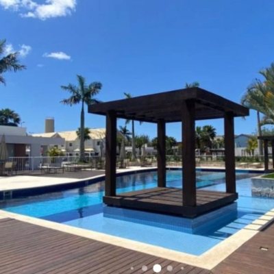 Casa em Condomínio com 117m², 3 quartos, 1 suíte, 2 garagens, no bairro Morro das Pedras em Florianópolis