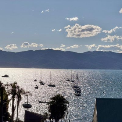 Apartamentos com 49m², 1 quarto, 1 garagem, no bairro Jurerê em Florianópolis