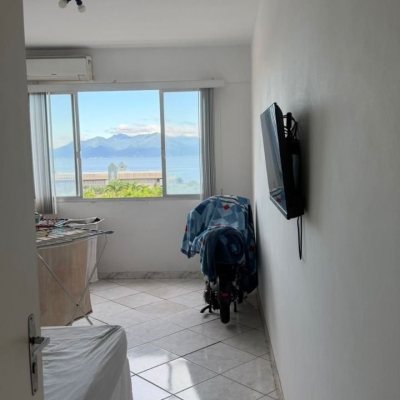 Sala com 60m², no bairro Centro em Florianópolis