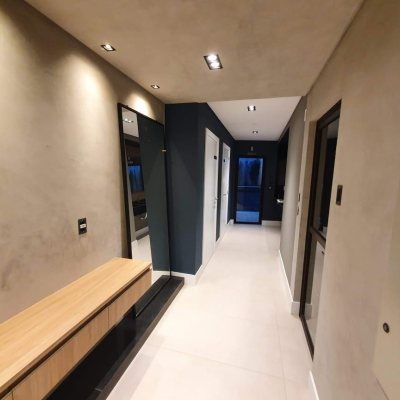 Apartamentos com 71m², 1 quarto, 1 garagem, no bairro Carvoeira em Florianópolis