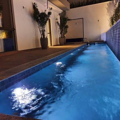 Apartamentos com 71m², 1 quarto, 1 garagem, no bairro Carvoeira em Florianópolis