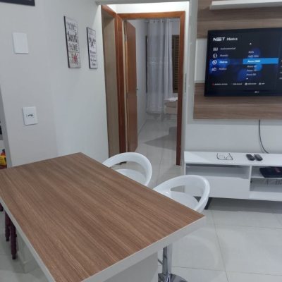 Apartamentos com 38m², 1 quarto, 1 garagem, no bairro Ponta Das Canas em Florianópolis